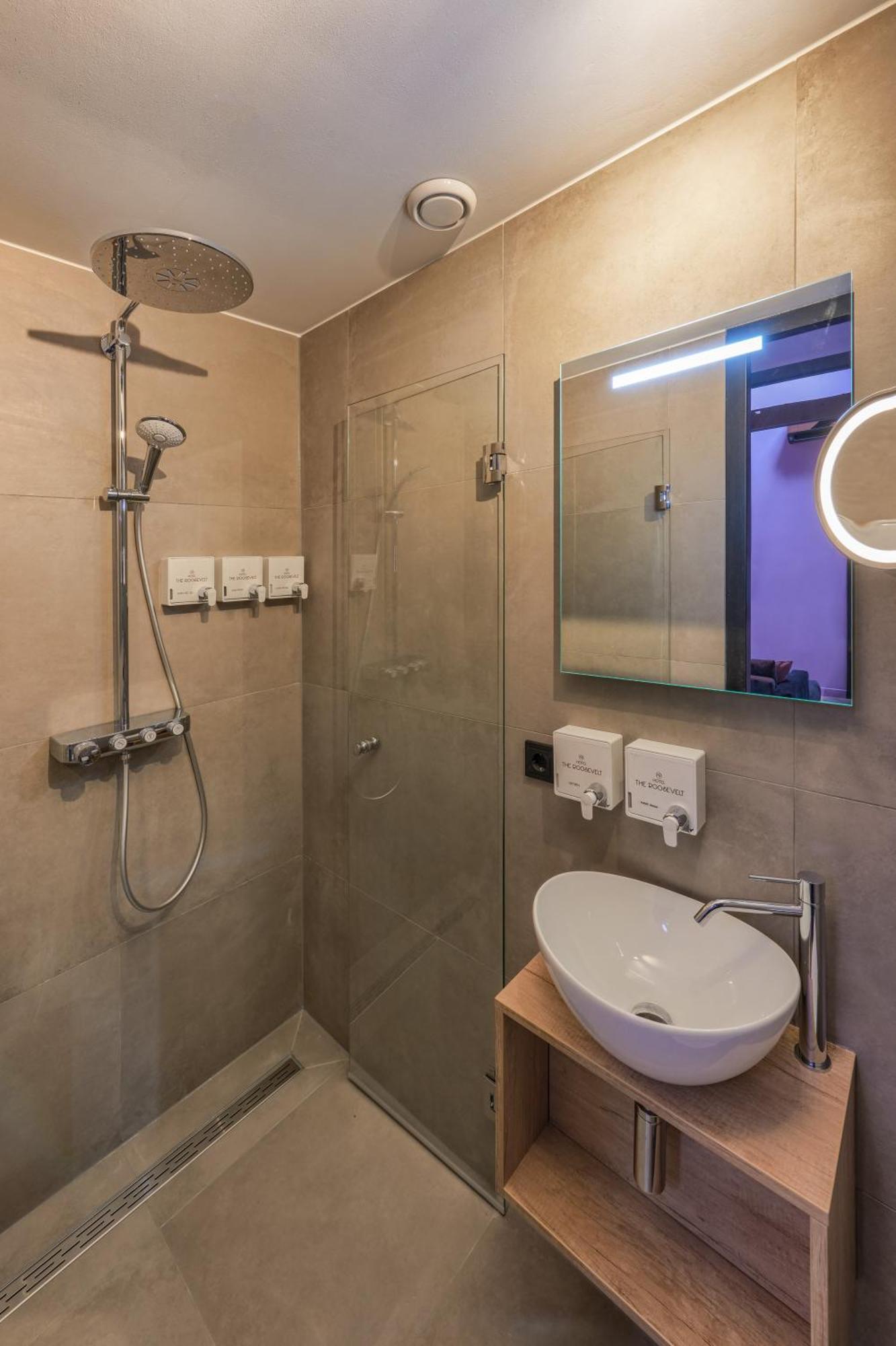 The Roosevelt Apartments Middelbourg Chambre photo